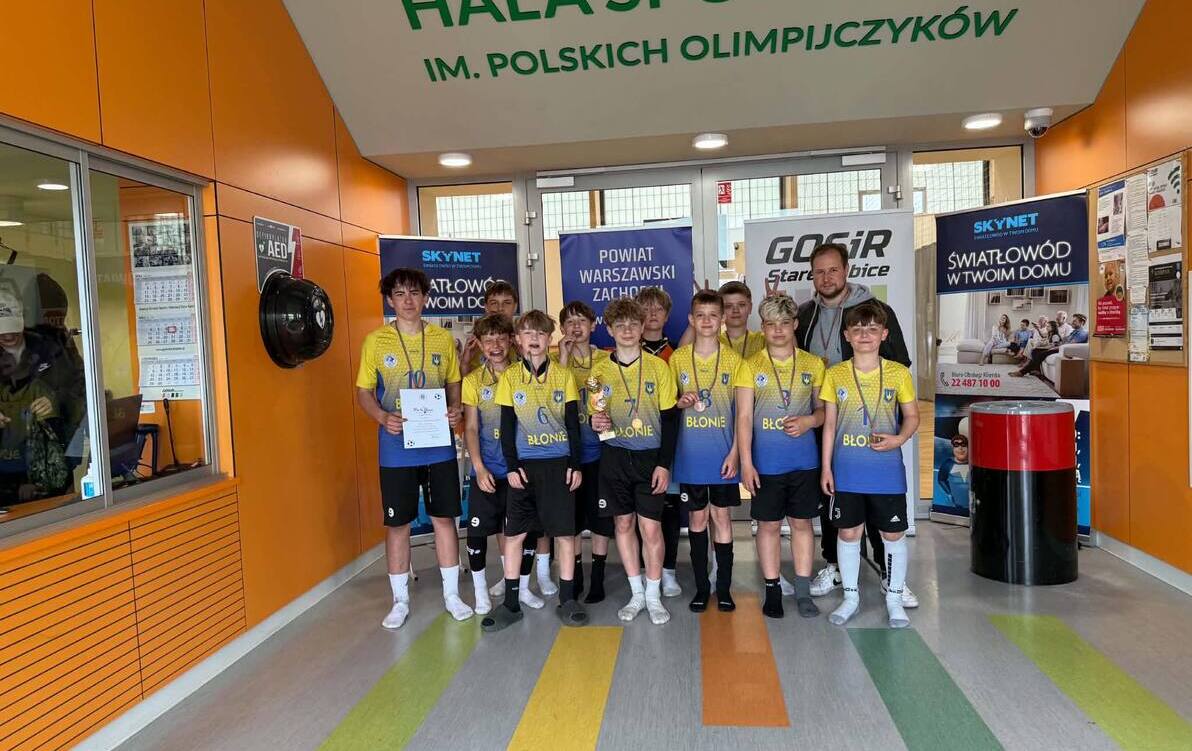 Zdjęcie do Powiatowe zawody w piłkę nożną