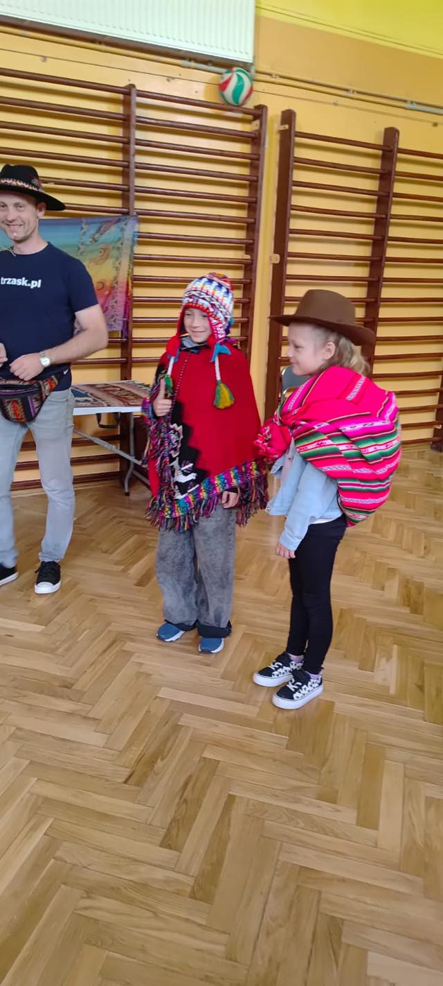 Zdjęcie do Spotkanie z podr&oacute;żnikiem