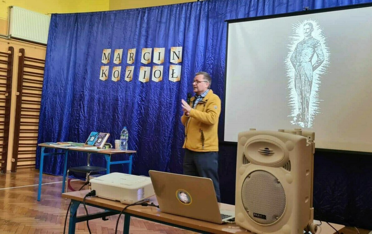 Zdjęcie do Spotkanie autorskie z Panem Marcinem Kozioł